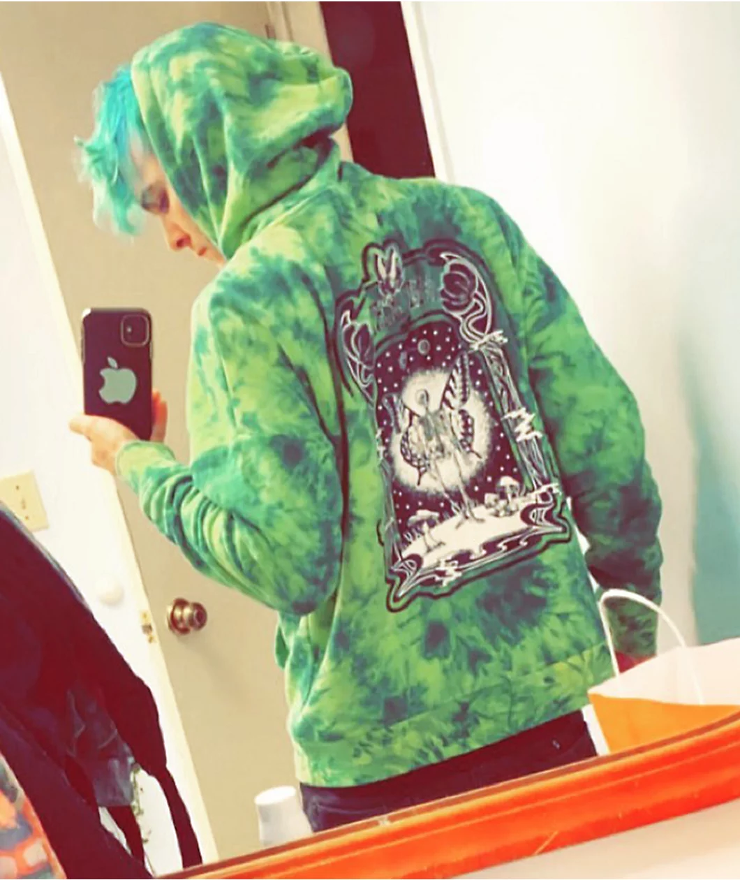 Empyre Fredia Butterfly Window Green Tie Dye Hoodie 7 Empyre Fredia Butterfly Window Green Tie Dye Hoodie - Image 7