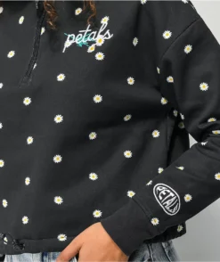 Petals By Petals And Peacocks Daisy Garden Black Quarter Zip Sweatshirt -Swimwear Store Petals by Petals and Peacocks Daisy Garden Black Quarter Zip Sweatshirt 348007 alt3 US